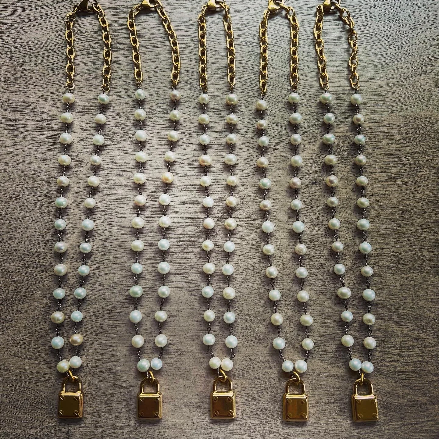 5FD6967A-C73A-42E7-889D-8651B8CAD47C