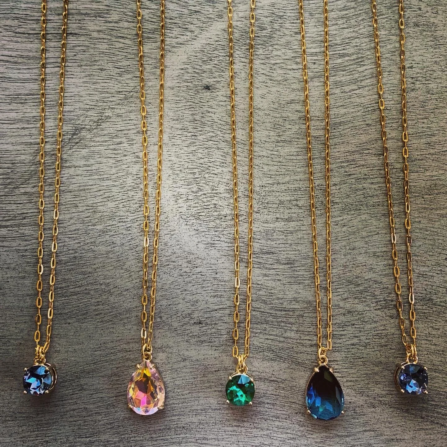 1983FE15-CDE4-418B-A64F-98F74F4224A7