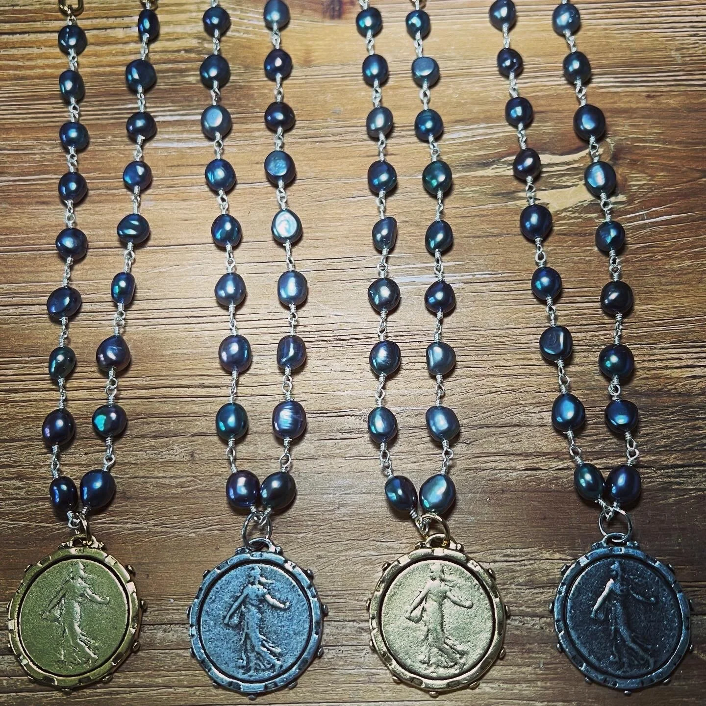 D80F92B0-D63E-4057-B7E3-236BE7B621B3