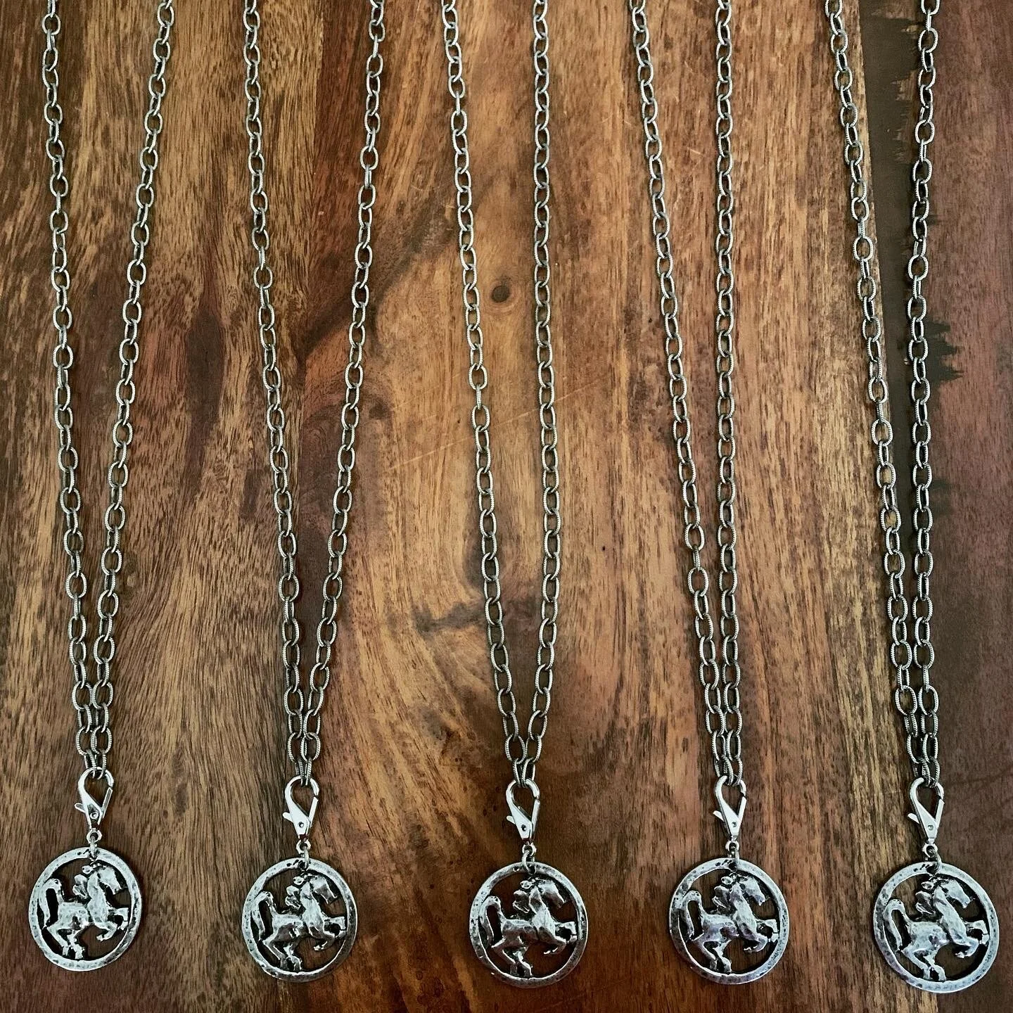 DD7E31B0-78CA-4C2E-80AC-E9C0D9B9CC0C