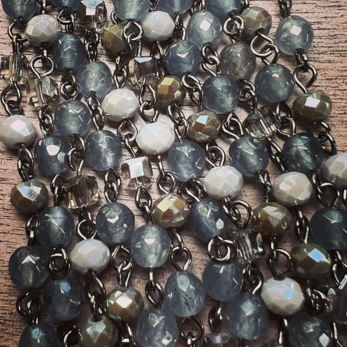 2542618F-462F-40D5-9242-BDBD3FA60989