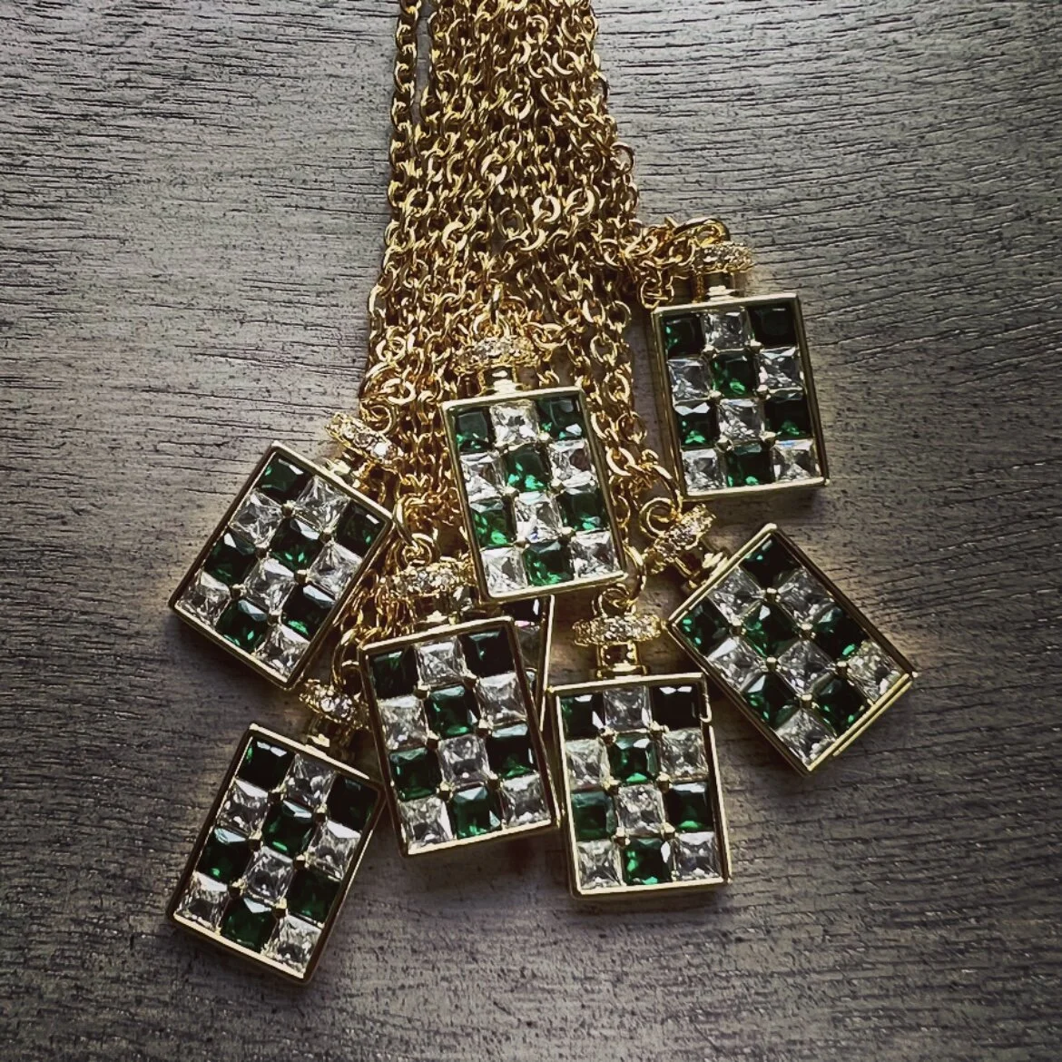 F00D98F7-59F6-4629-B014-4D116E232620