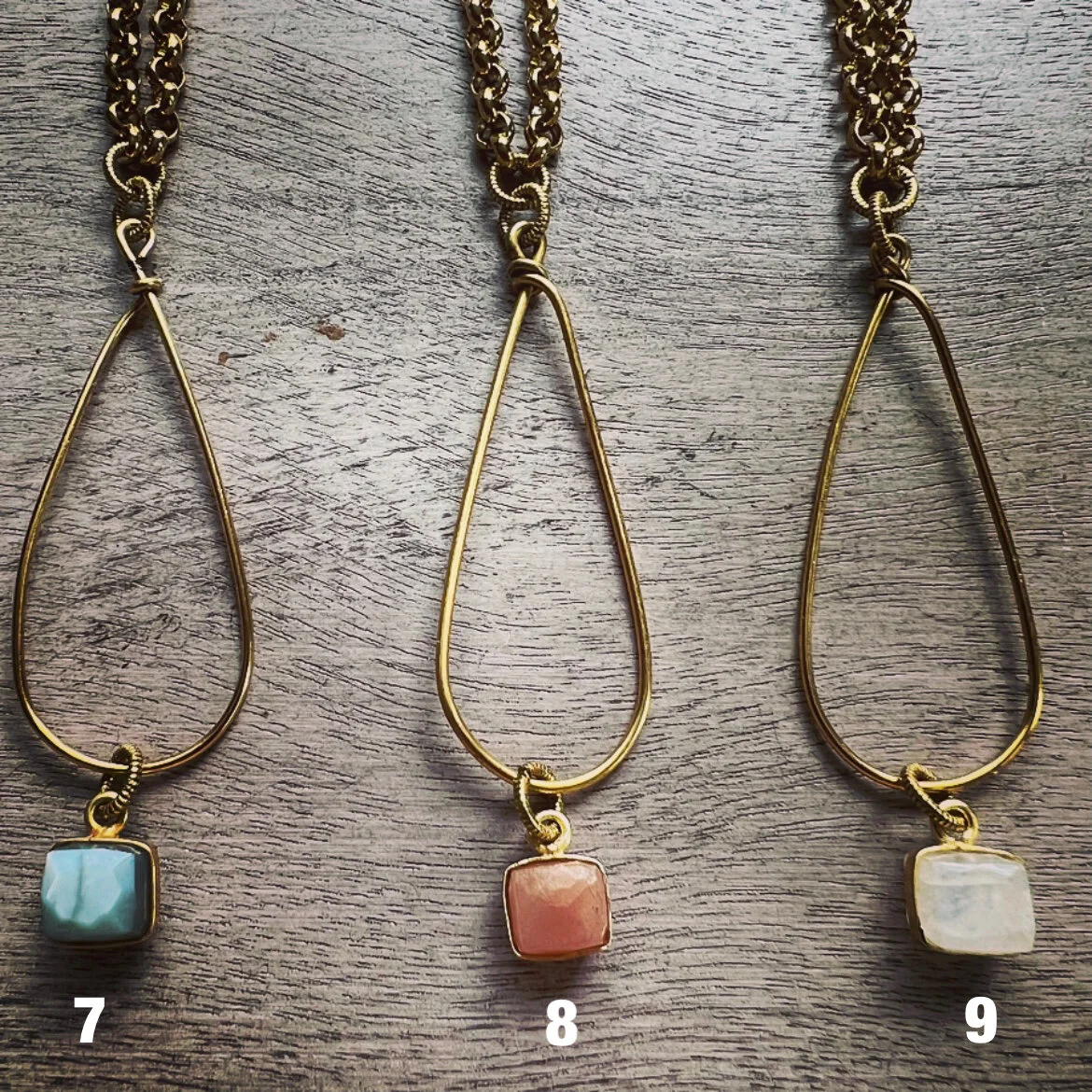 15F3D411-42D2-4B9A-BB32-000BAC529F2F