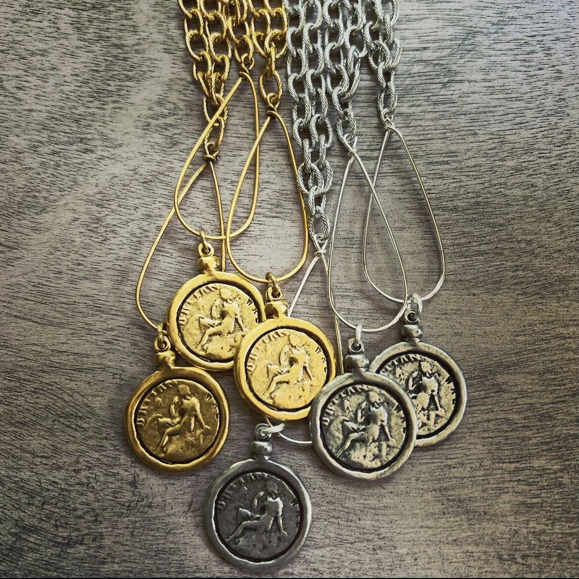 7EBAAAF5-4B5D-452F-AD0E-7846642FFDEC