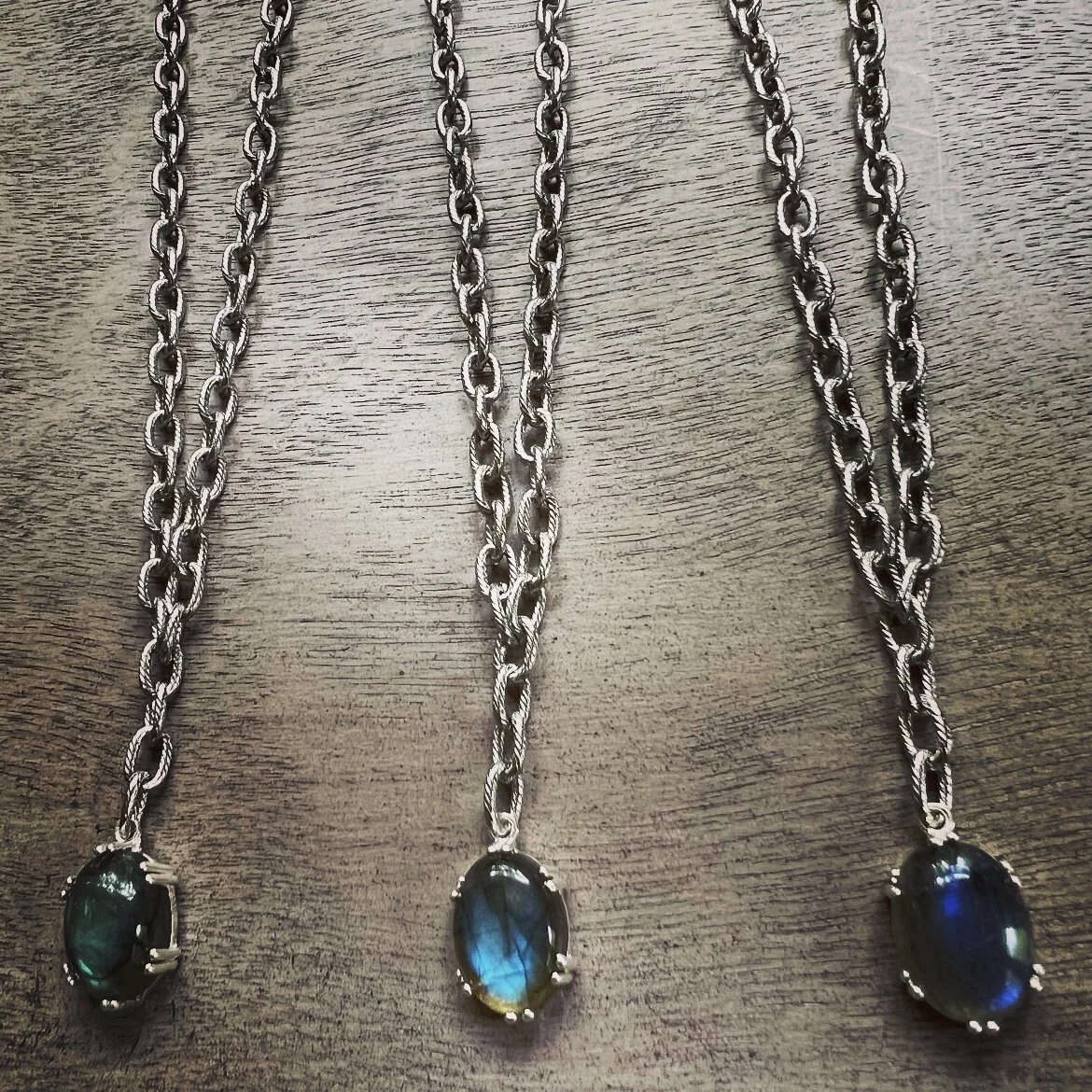 196B5106-B68E-43F4-8176-1B6C9C10007E