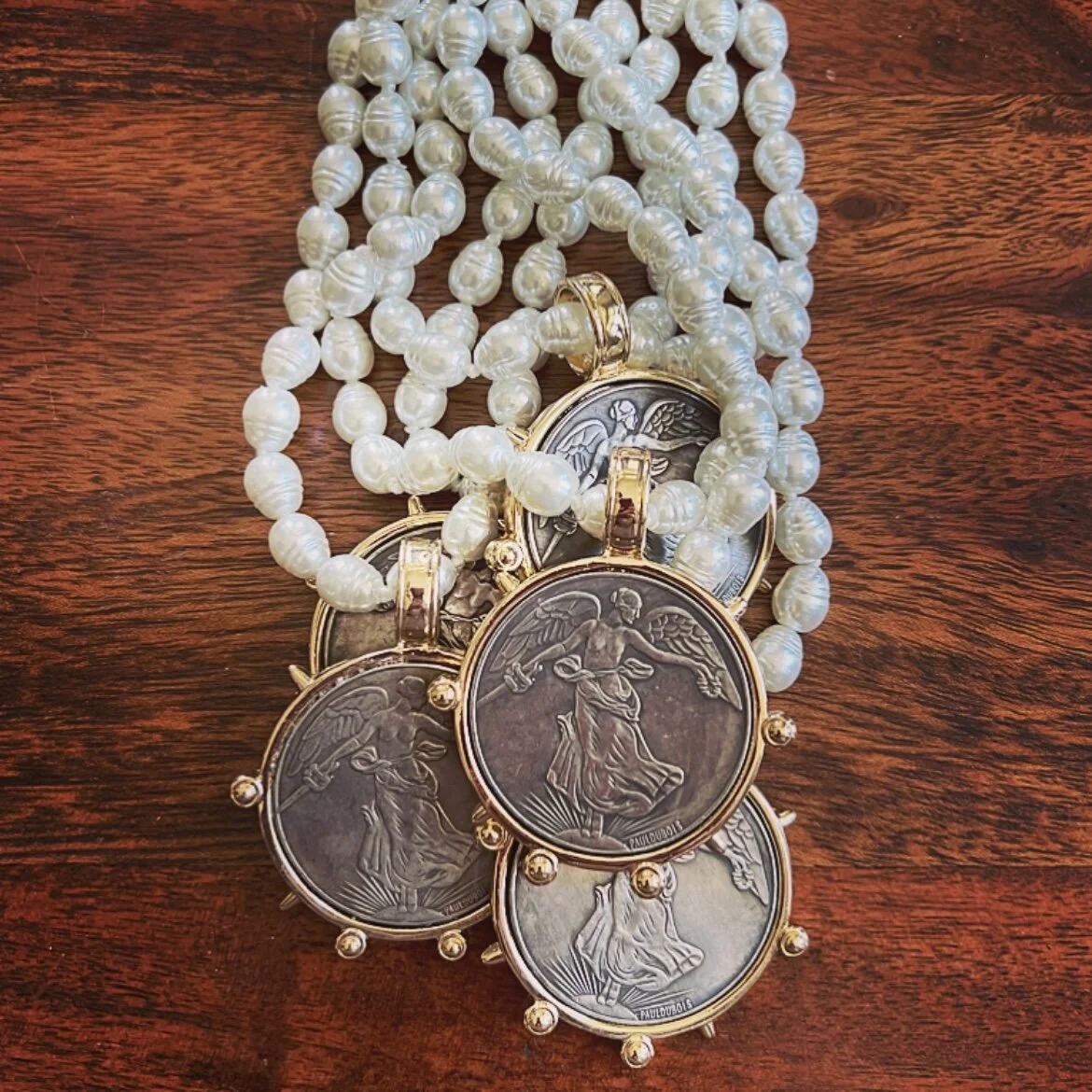 71091577-B6F3-4CFE-BDDA-7A85B11073DE