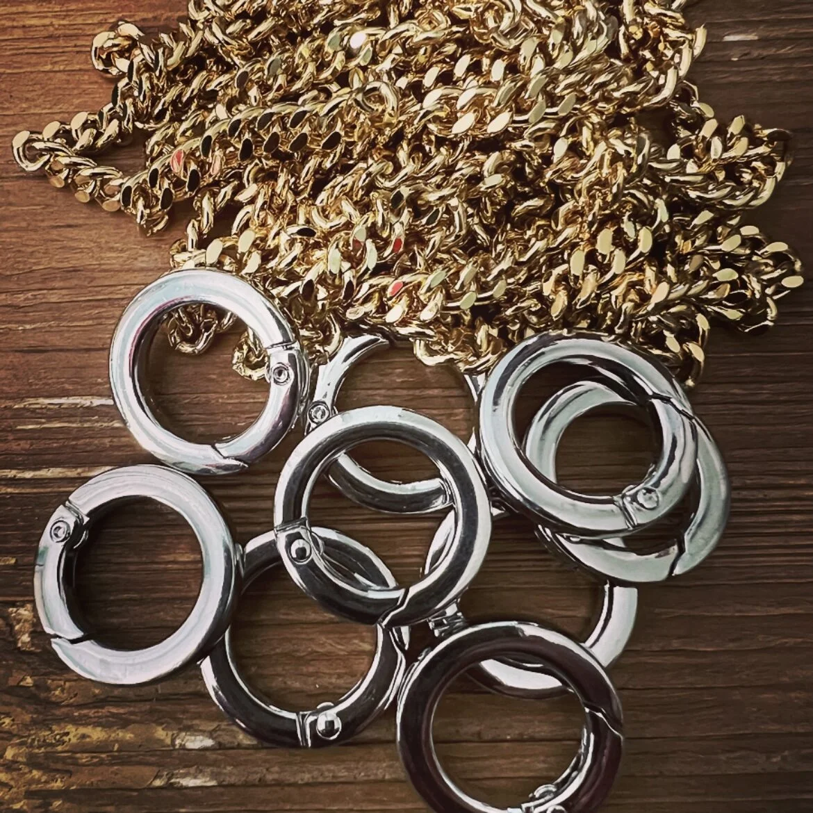 B1F34489-7B83-4CE9-8D5F-85AD0F65612E