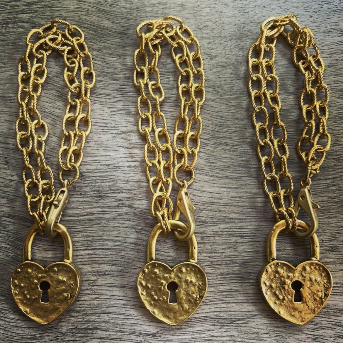 C24B4FEA-2E13-4E92-A852-D4CF3926DAE3