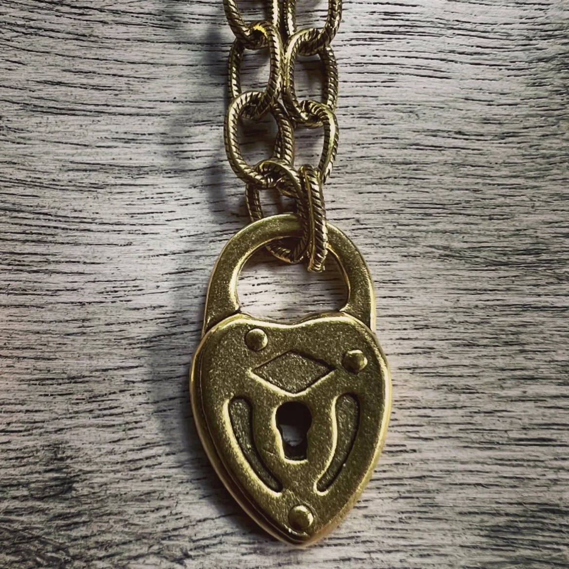 93D4EB12-3AAC-4731-8FEC-47FA85C822A6