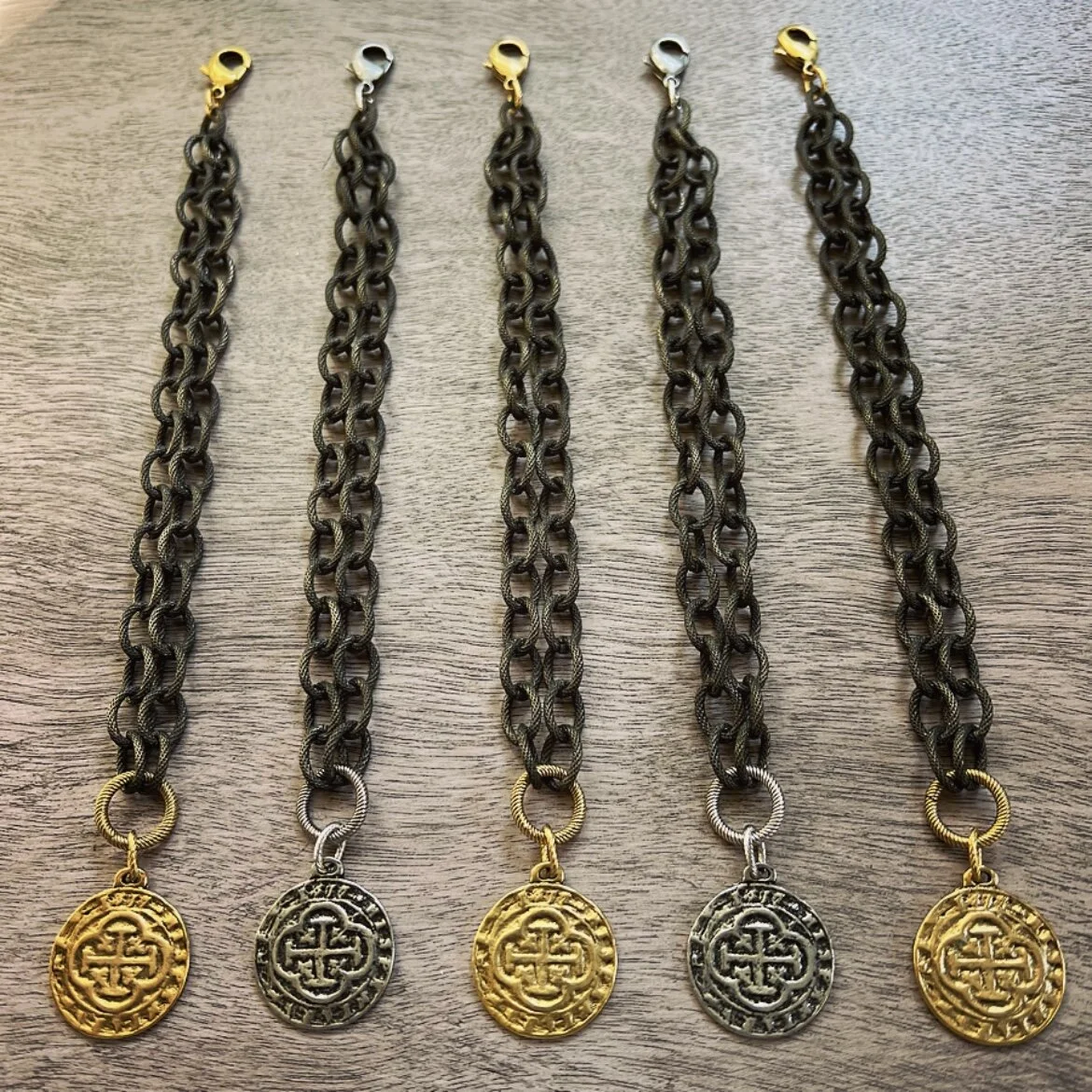 331F11B4-76DB-45E7-BB66-2B67BB1845AA