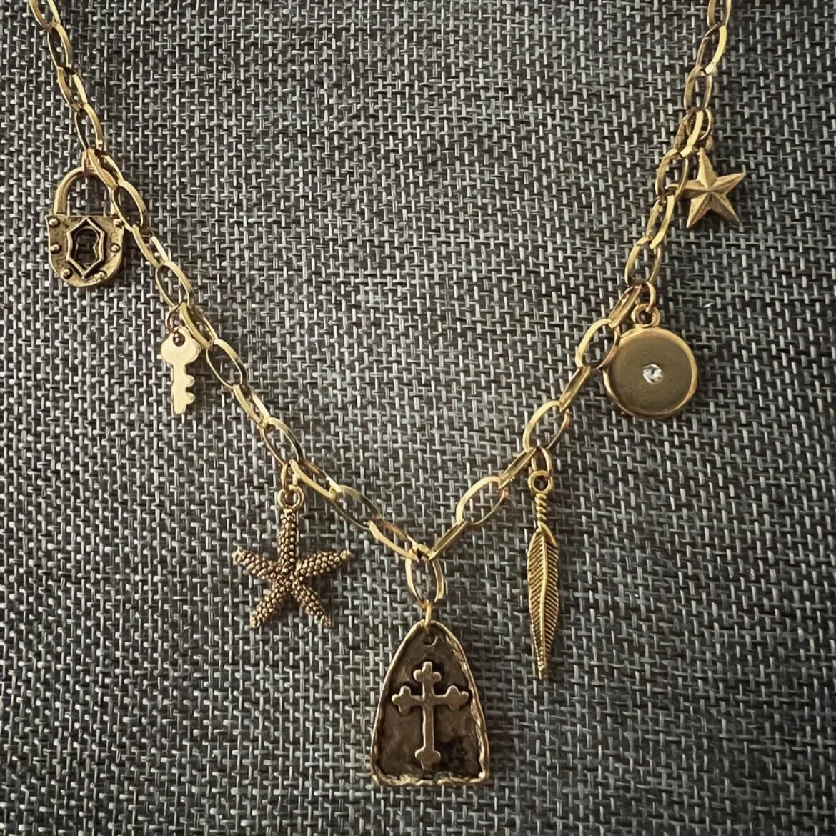 619D0E6F-27B8-459B-91A9-91EF494C241F