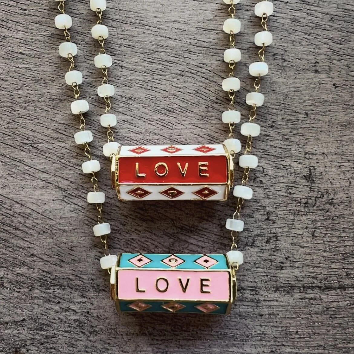 ACBD8DB7-4849-4DE2-B901-5D41B5AA2323