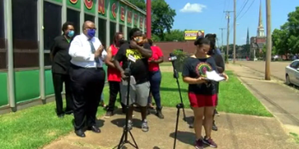 Cooperation Jackson and local ministers call for state flag change