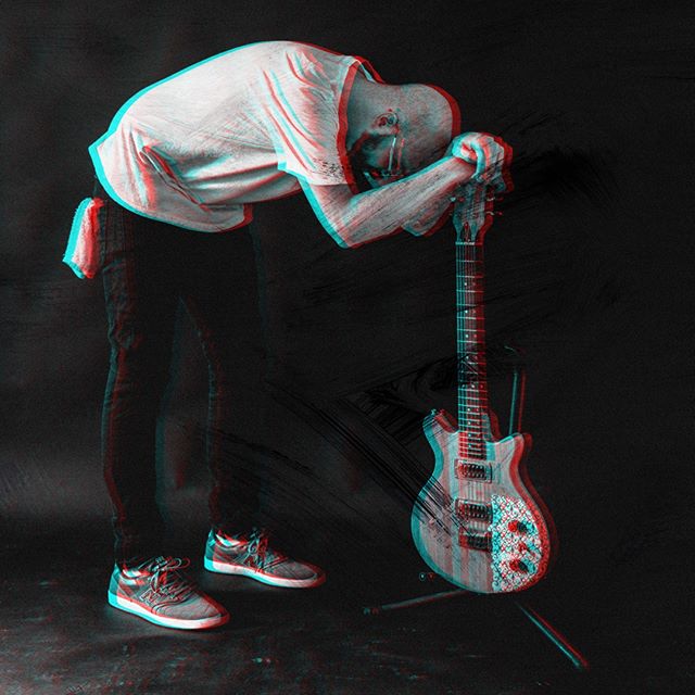 can't believe 2018 is almost over... anyone else feel this year flew by? 🎧#HoveyOtis #AntiAcoustic #StonerPop 📷: @lifeintheboonies