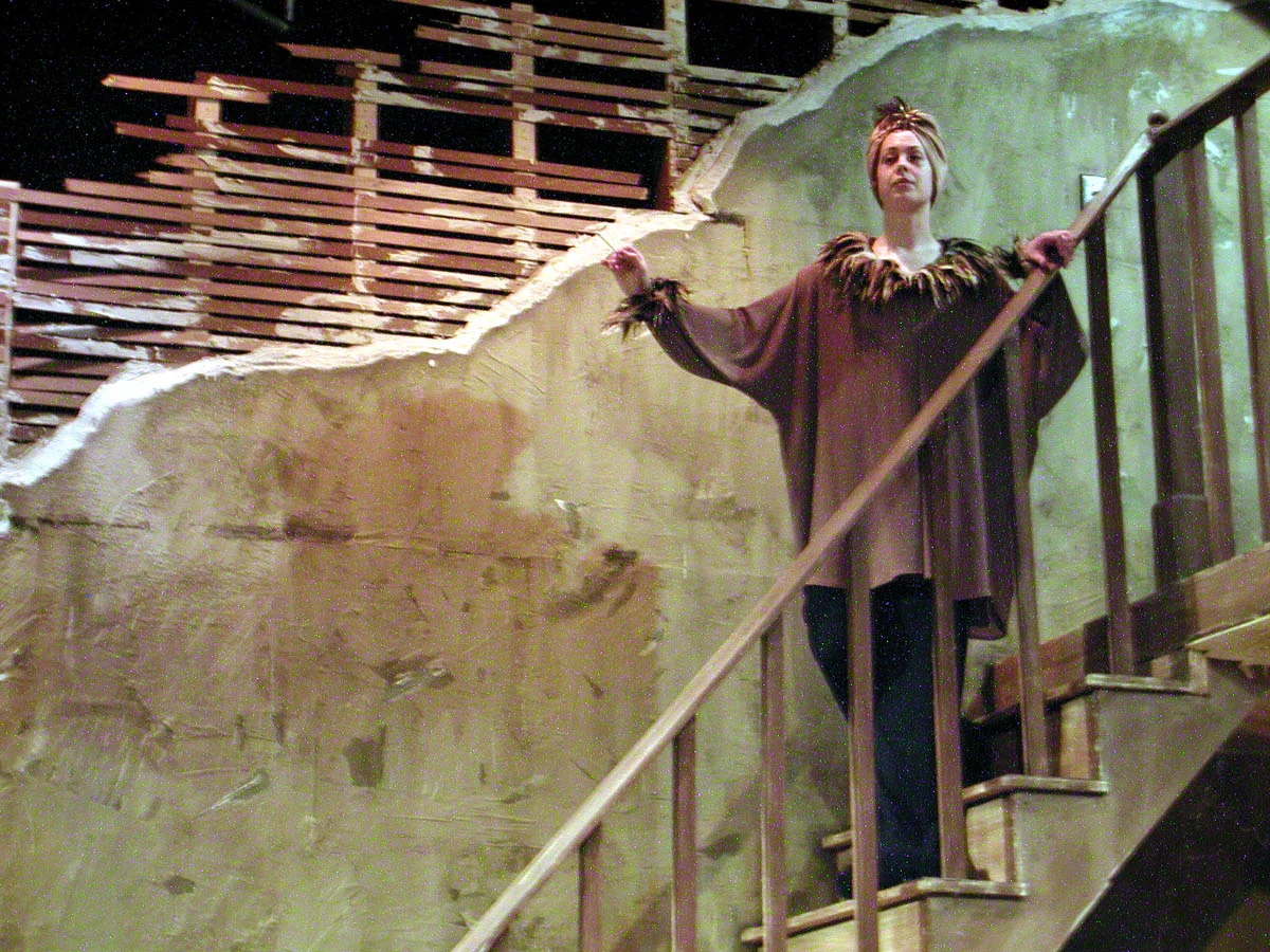 set%3A2Fcostumes2.jpg