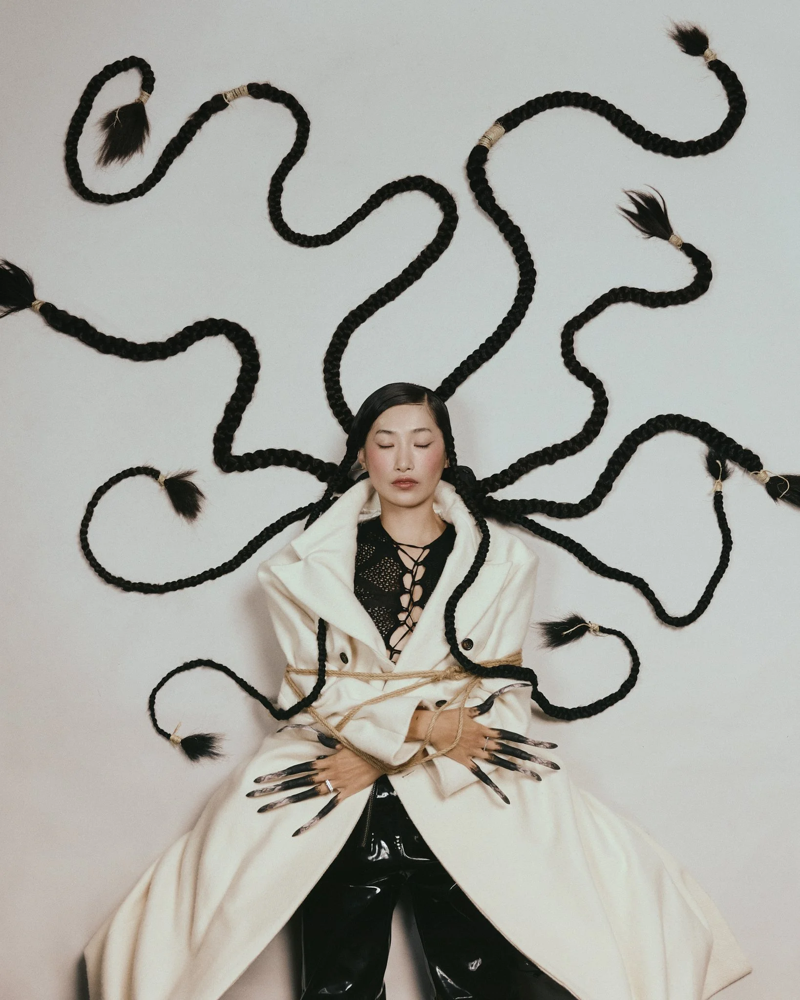 ￼Sh08-Witchcraft-TonyTran-49109.jpg