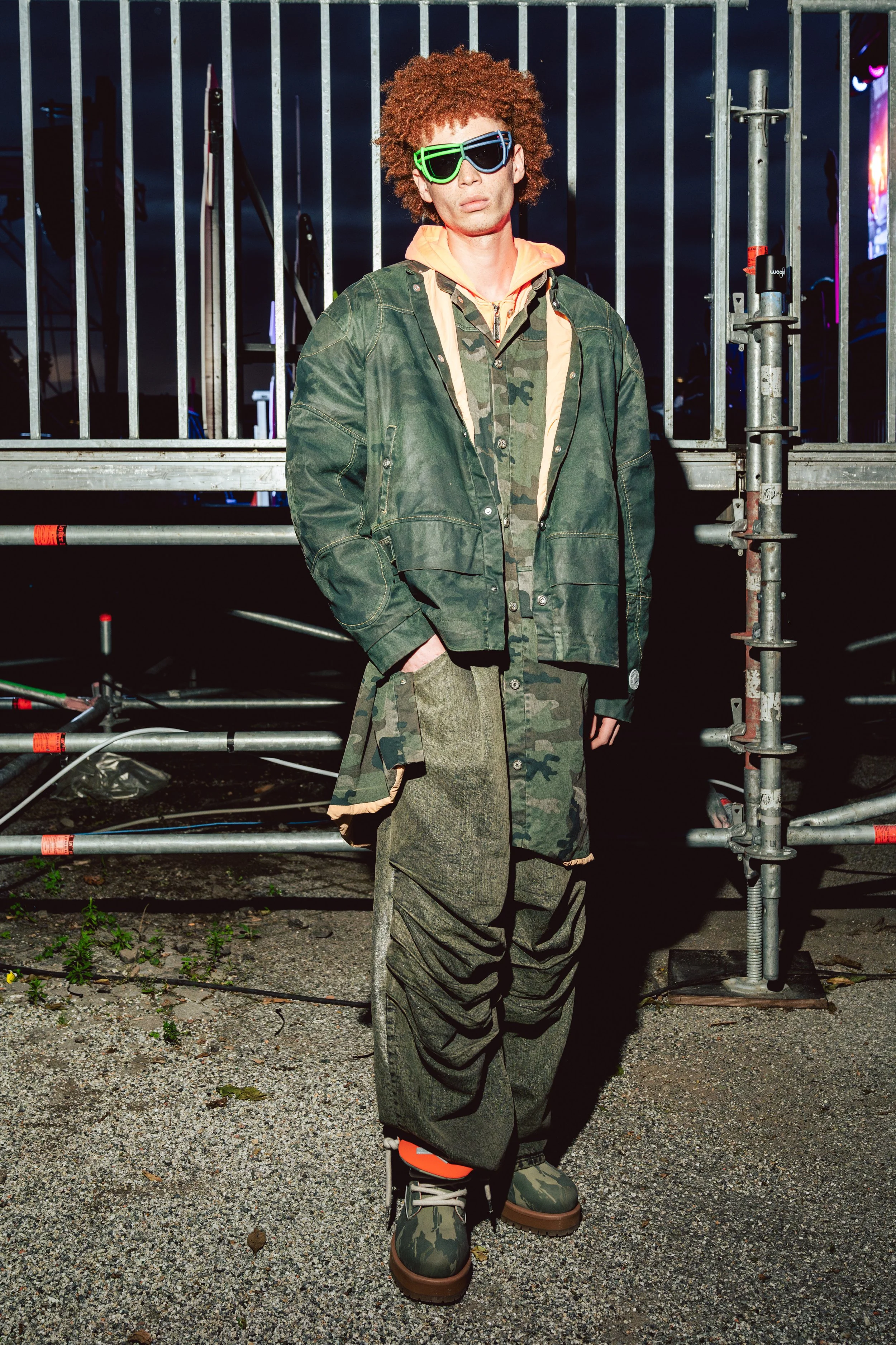 PDF_HOLYMOTOR_SS25_Look 19.jpg