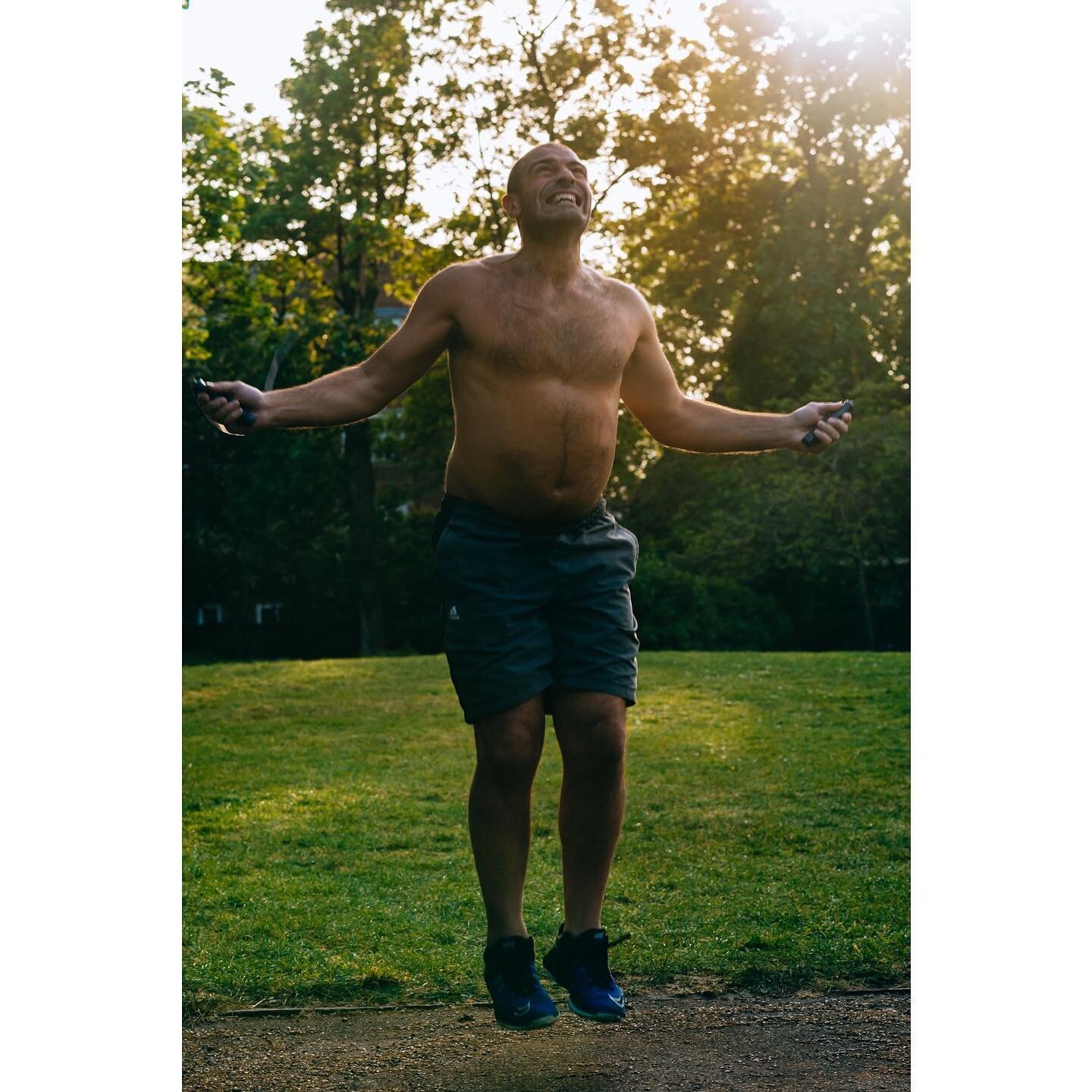 Right opposite my house is a park that has become rather busy of late. It's become the local gym, bar, restaurant and everything else that's currently closed.

I love how people have had to find new ways to exercise during the lockdown. Giovanni here