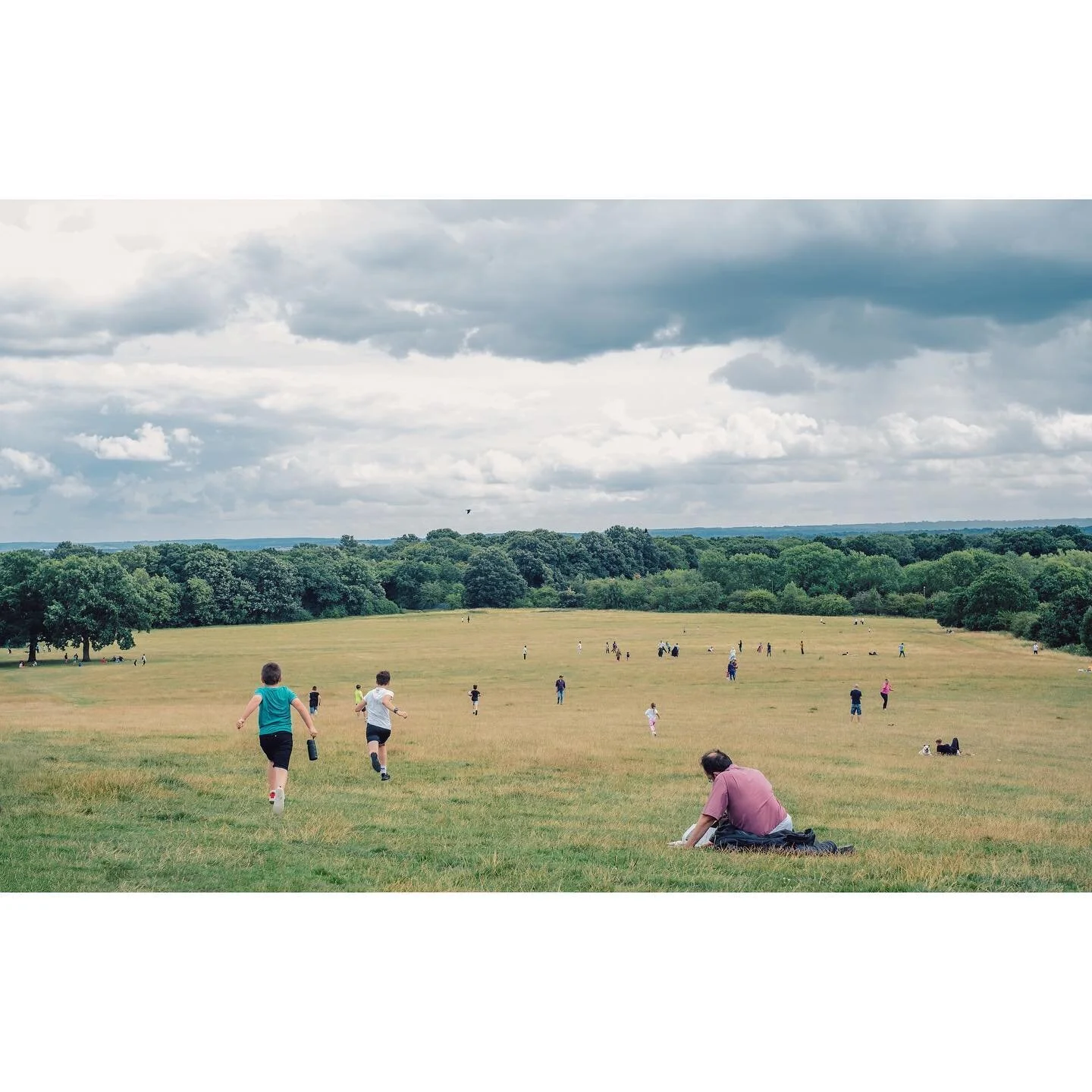 I was cleaning up the desktop of my computer and found an image I meant to post last July. Bored of going for walks starting from home we went to Eltham Park. It&rsquo;s rather amazing and on the day we went the cafe had decided to have a bands playi