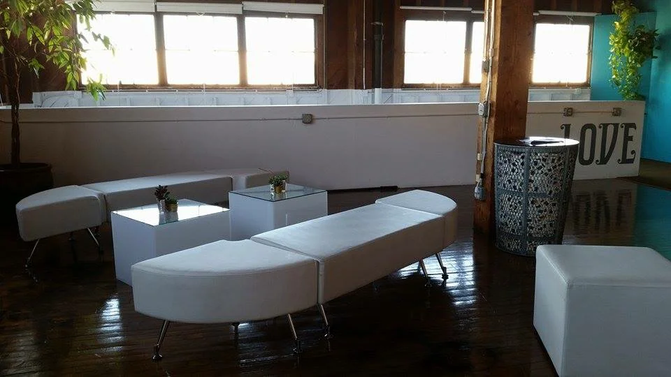 The lounge area.