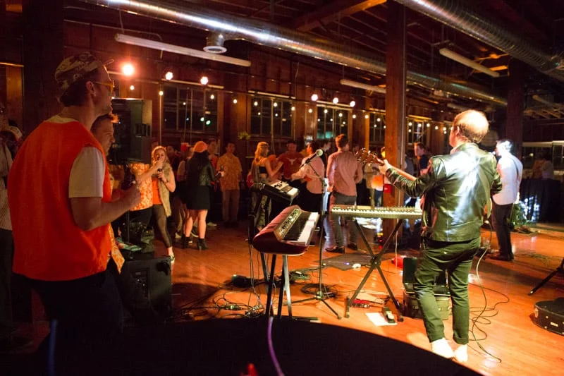 Band Beta Play getting everyone in the mood with their groovy tunes.