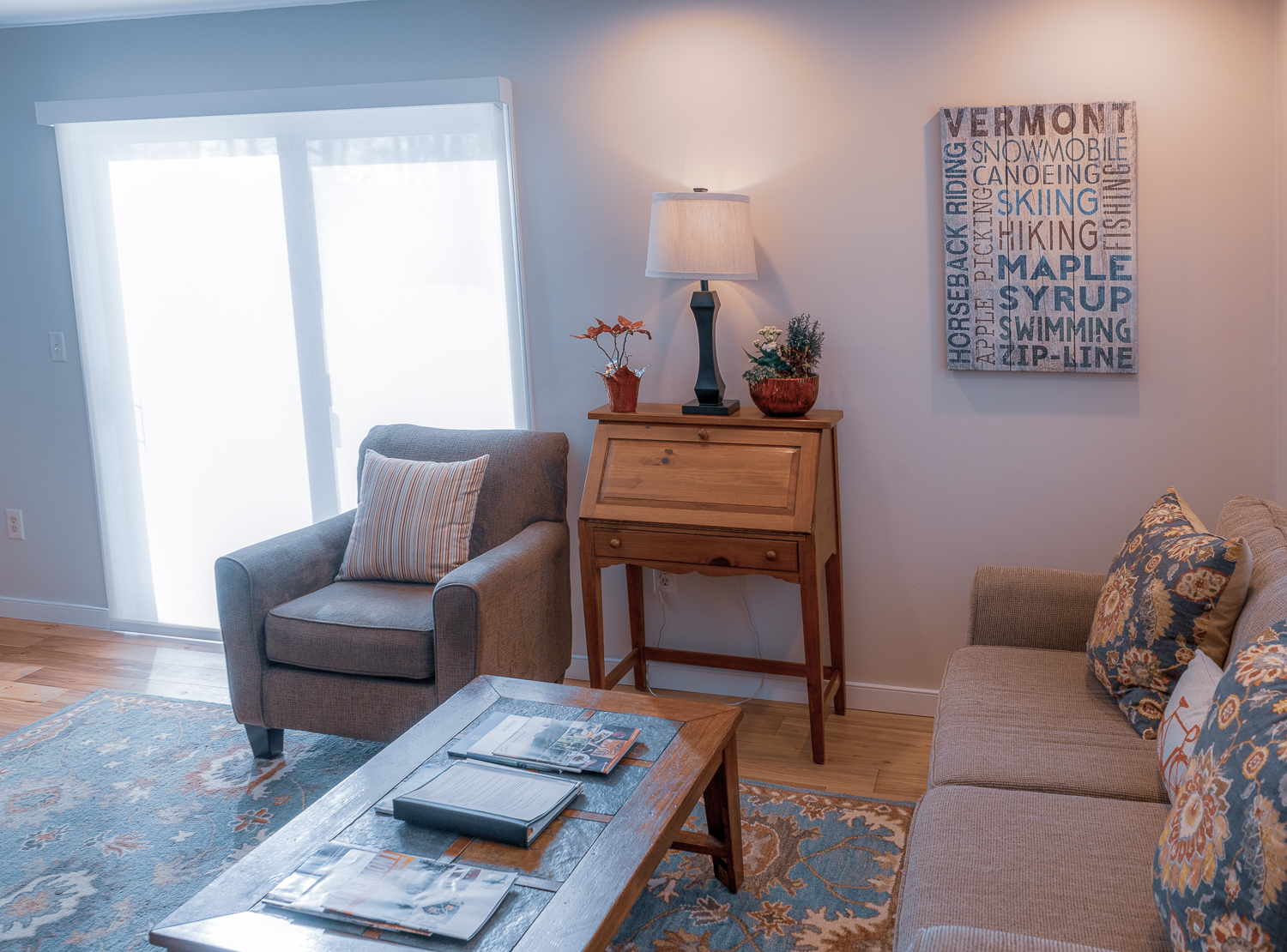 Living Room.jpg