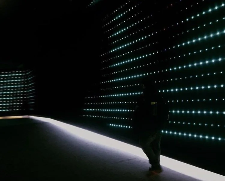Diseño de Iluminación Arquitectónica y Retail Inmersivo en Colombia