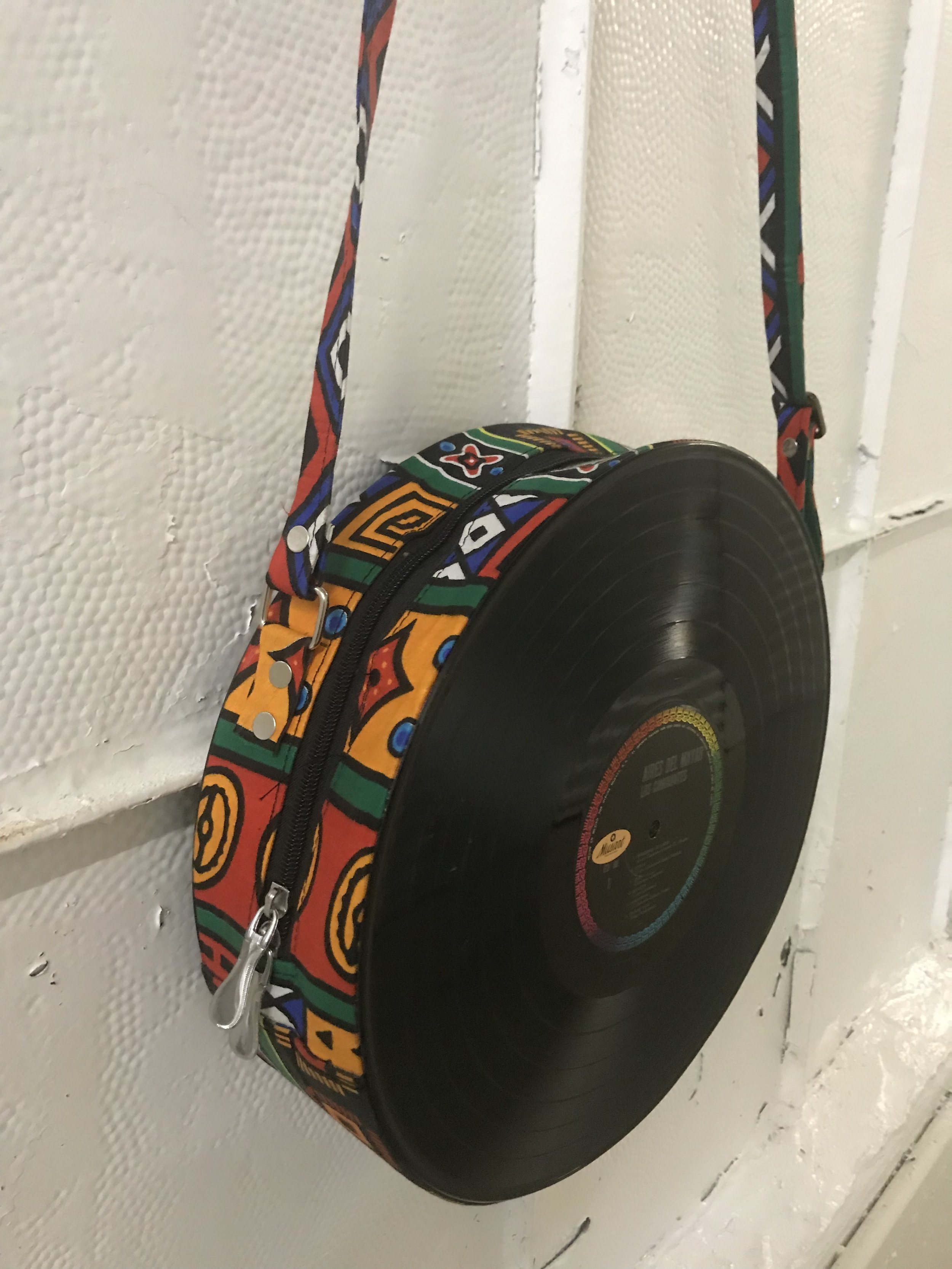 handbag made with LP record and African fabric, by Adama Sylla