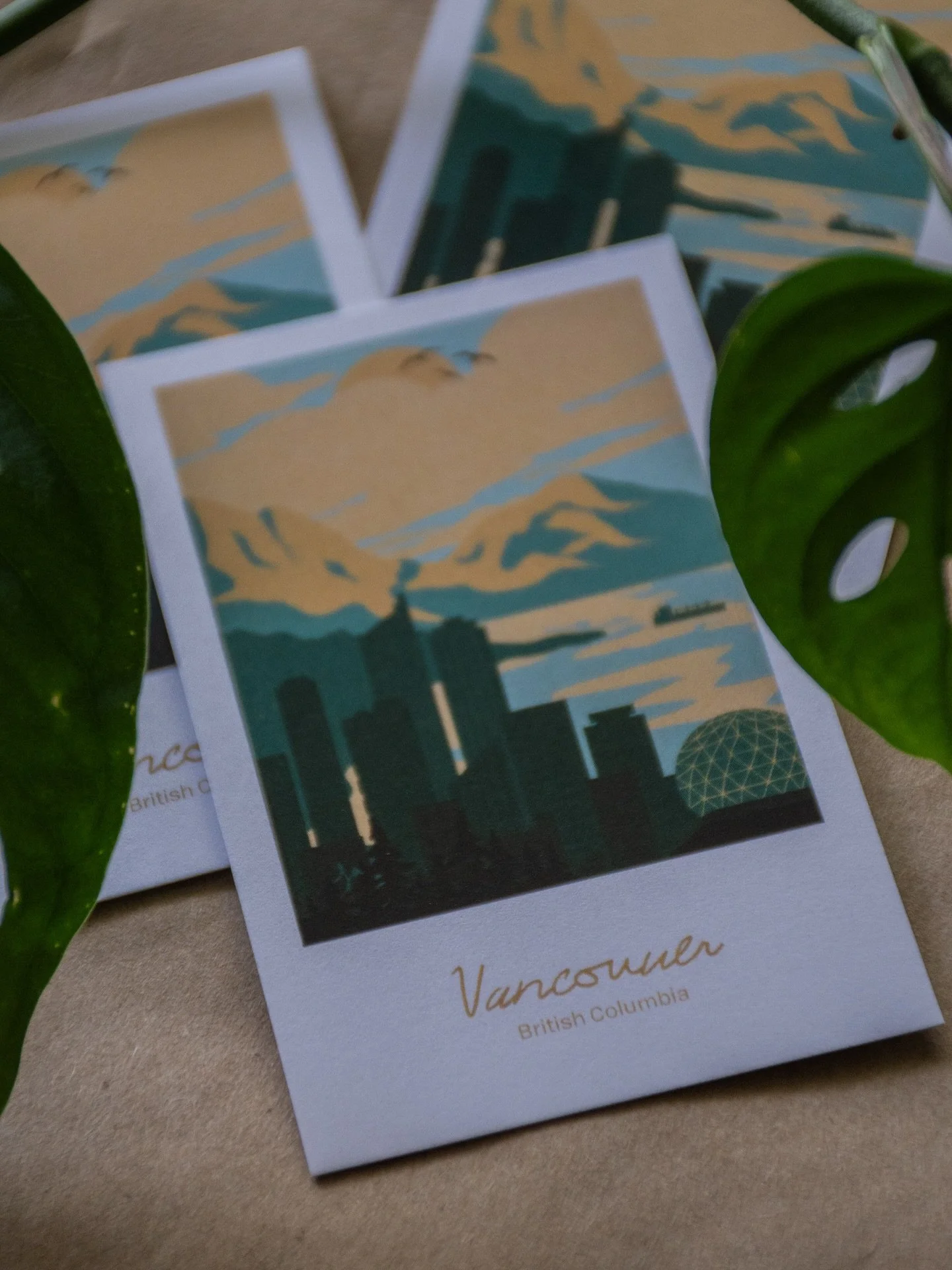 🍂✨ MARK YOUR CALENDARS ✨🎁

Pumpkin spice in one hand, market bag in the other - it&rsquo;s officially cozy season! There&rsquo;s no better way to escape the chill than by stepping inside, warming up and discovering local artisans and makers who bri