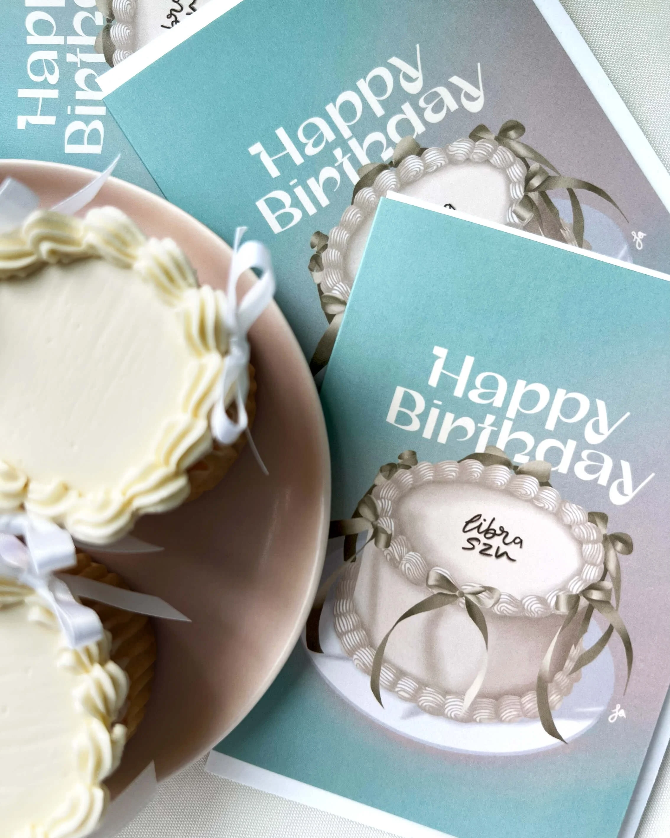 Laurelle-Armet-Freelance-Graphic-Designer-Illustrator-Vancouver-British-Columbia-Zodiac-Horoscope-Birthday-Card-Libra_02.jpg