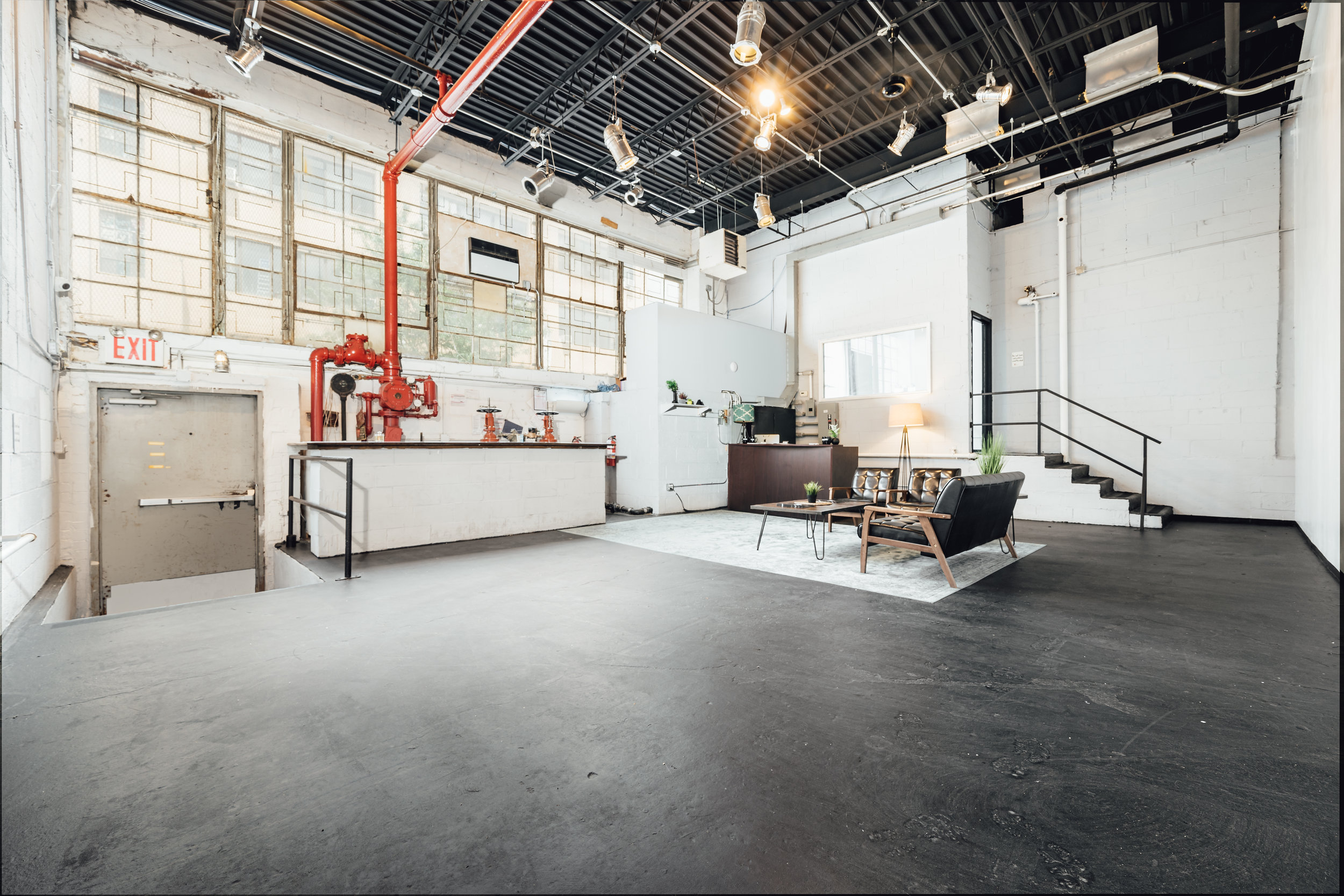 Lobby-03.jpg