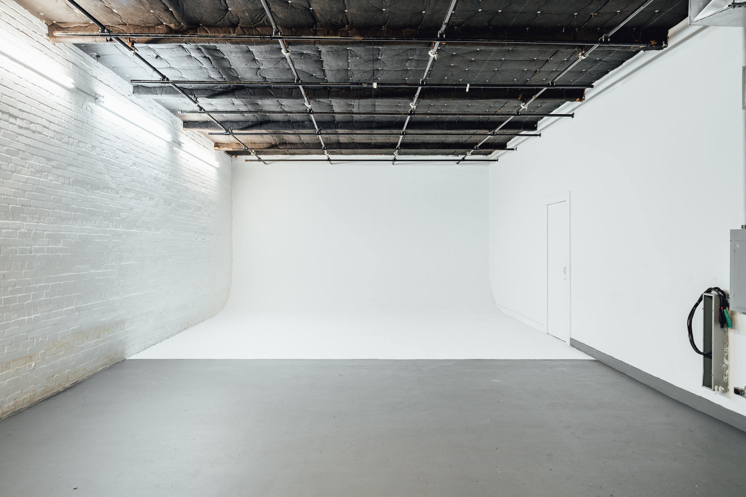 Studio 9-02.jpg