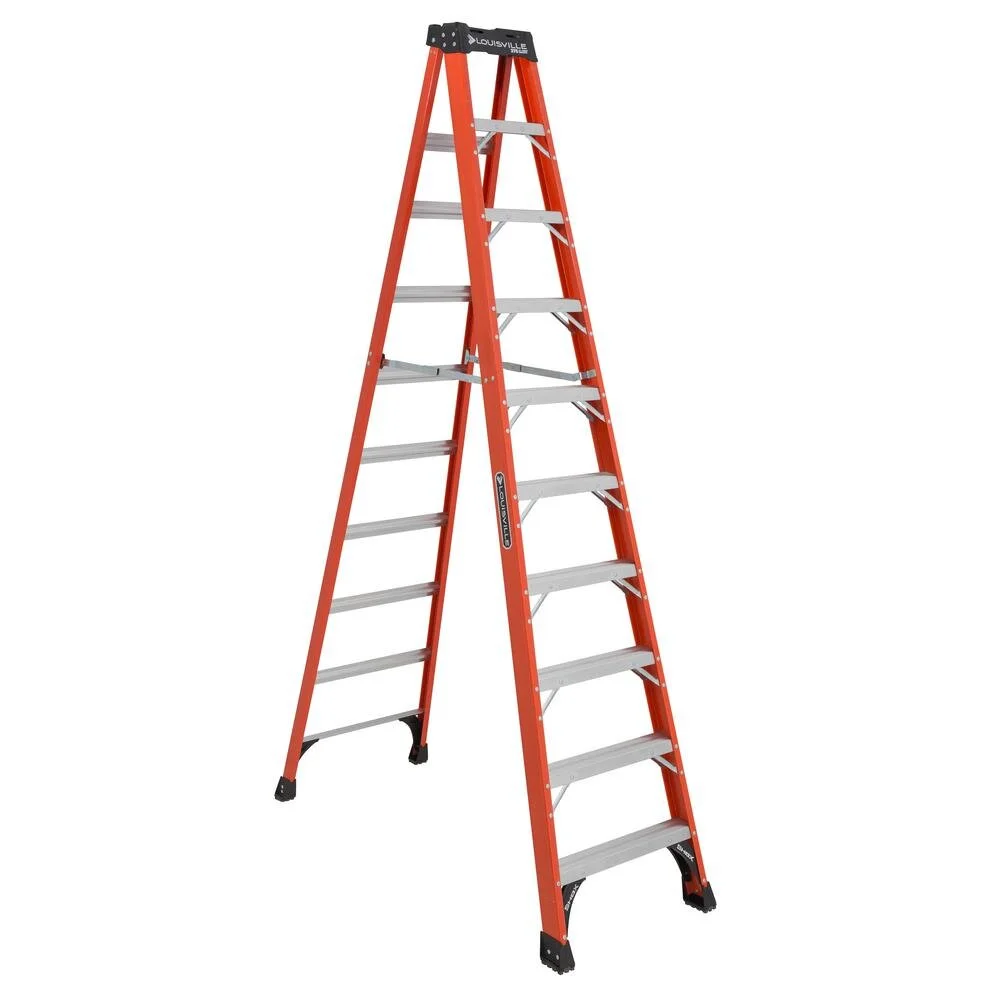 10'-ladder-grip-equipment-rental-nyc