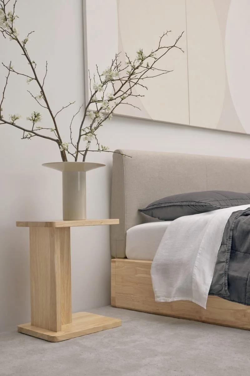 EssentialBed_Natural_CSideTable_0082-800x1200.jpg