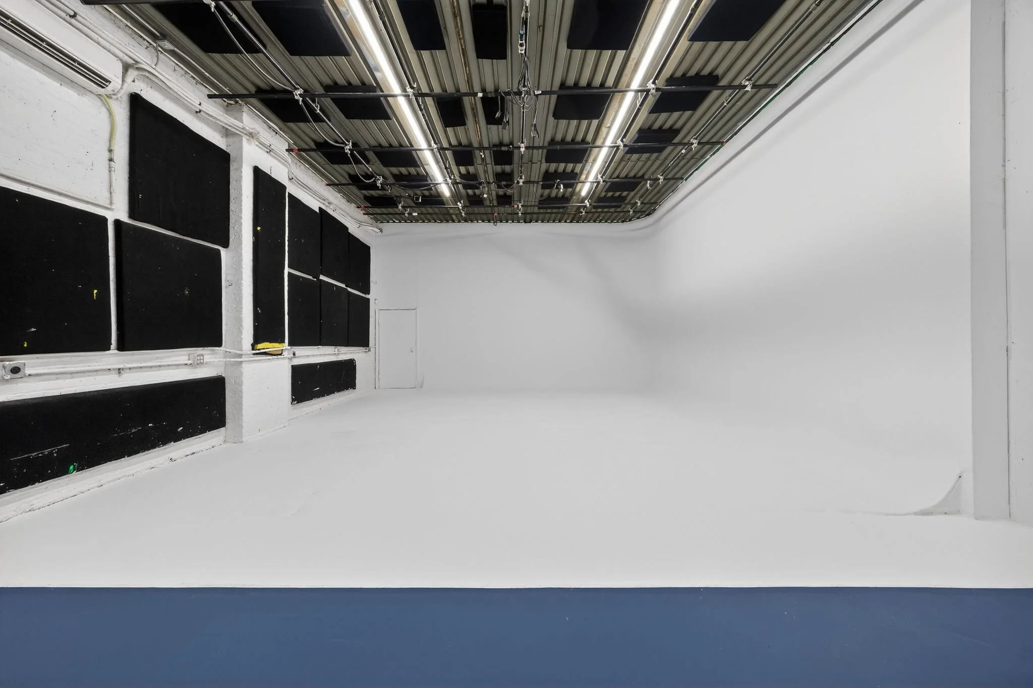 Be Electric Studio 1 - Sound isulated stage rental in Brooklyn NYC