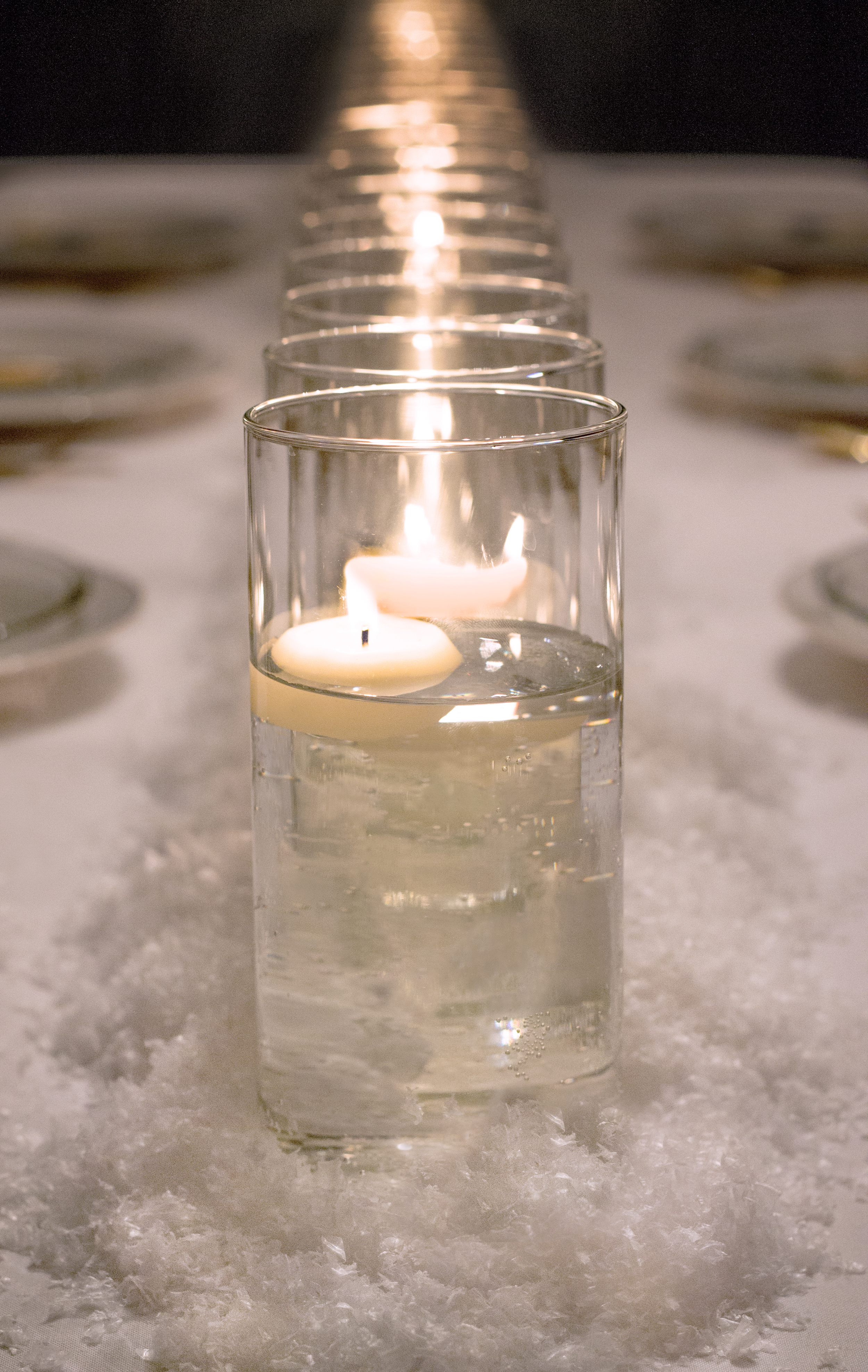 Friendsgiving 2015 | Navy, White & Gold Holiday Dinner | Sugar & Gold