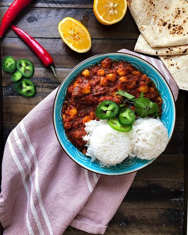 I brought leftovers of this to work and told whoever asked that I made chana masala (pronouncing chana like the Jewish girls name). The obGYN I work with said, “oh yes we have a dish that looks very similar but it’s called Chana Masala” (hard ch sound) - very innocently thinking it was a completely different dish.
That’s when I do this move 🤦🏼♀️
I’m realizing that this was probably way funnier in person but either way this is a super delicious and easy dish and you can find the recipe on the @grandandessex page. Go check it!
#vegan #vegetarian #f52grams #feedfeed #healthy #indian #partner