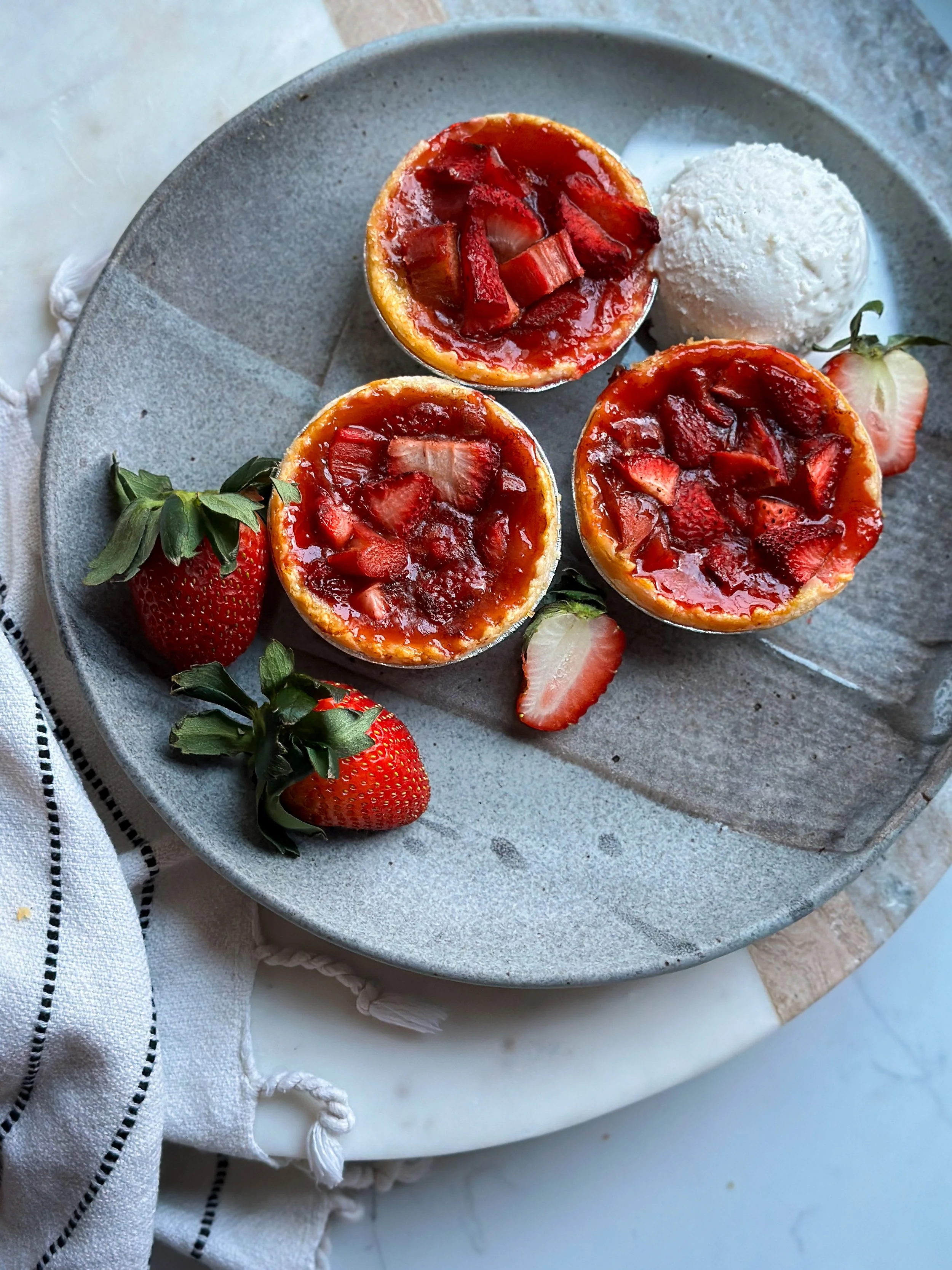 Strawberry Rhubarb Pie - Two Ways&nbsp;