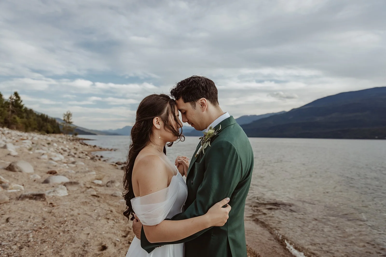 West Kootenay Wedding & Elopement