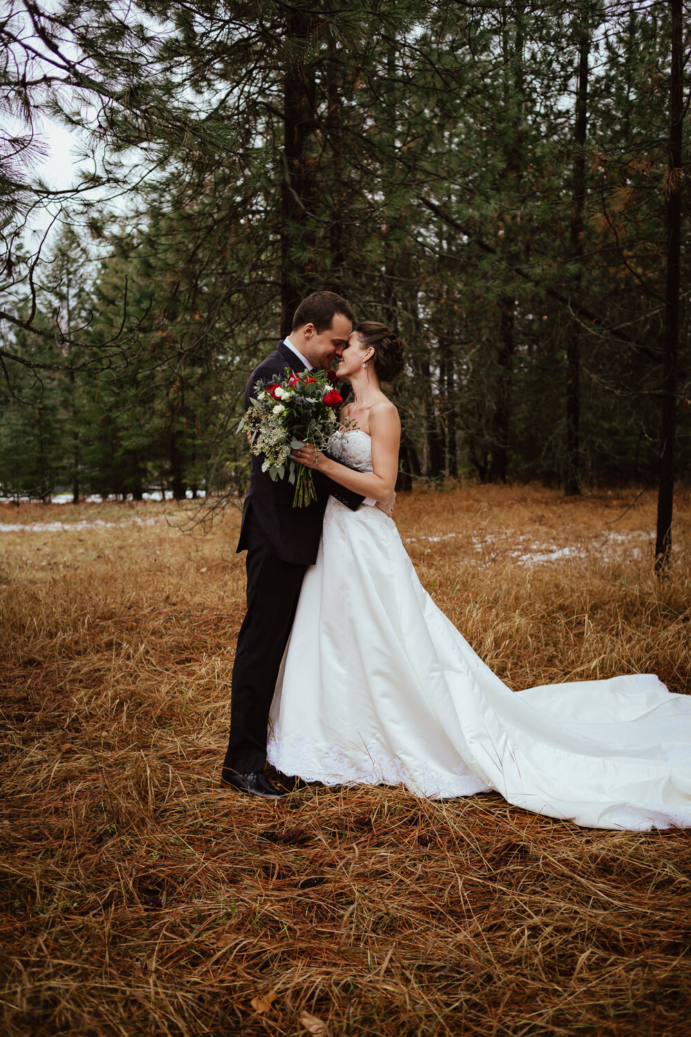 christinalakewedding_photographybylarissa-0959.jpg