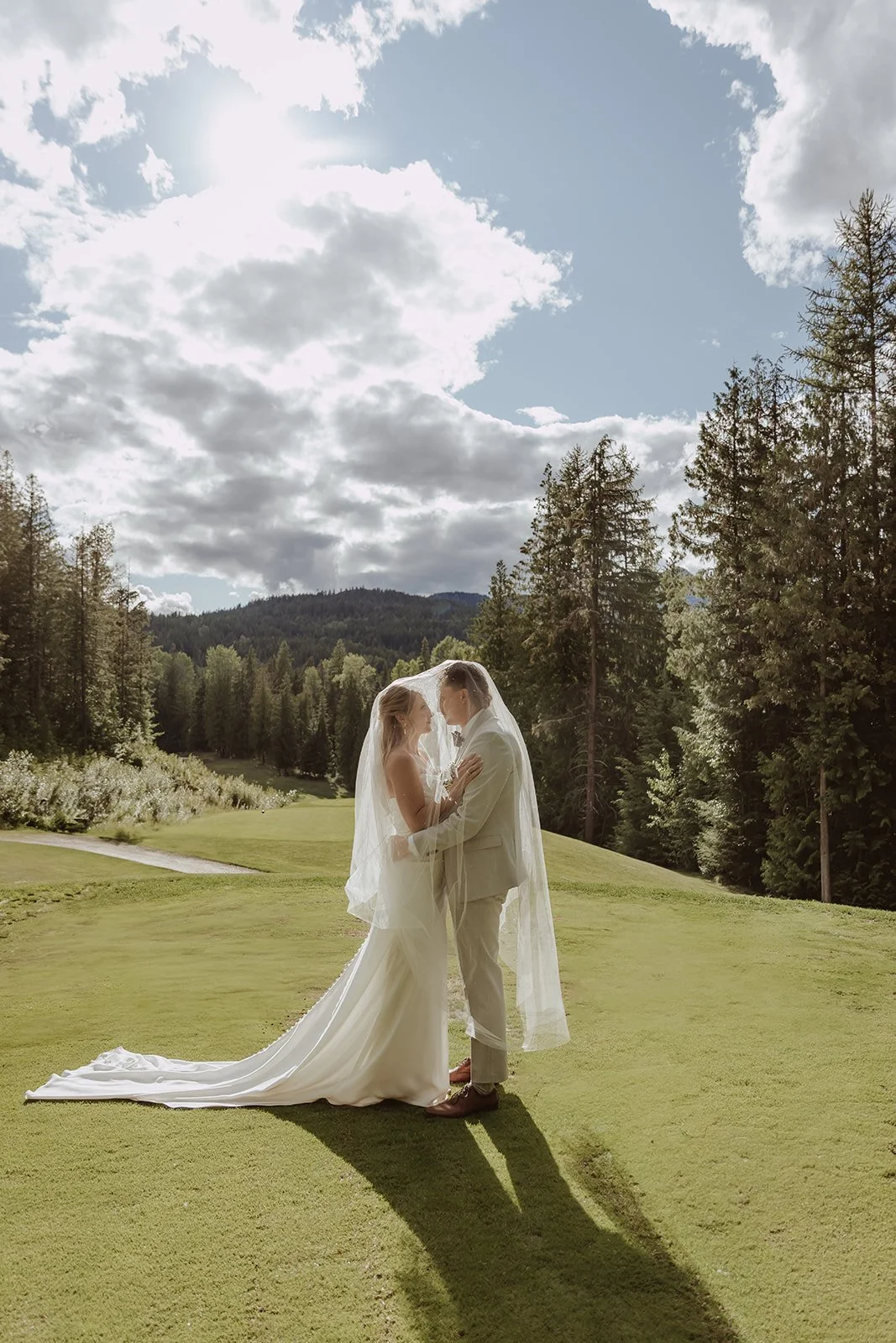 West Kootenay Wedding & Elopement - Redstone Resort - Rossland BC