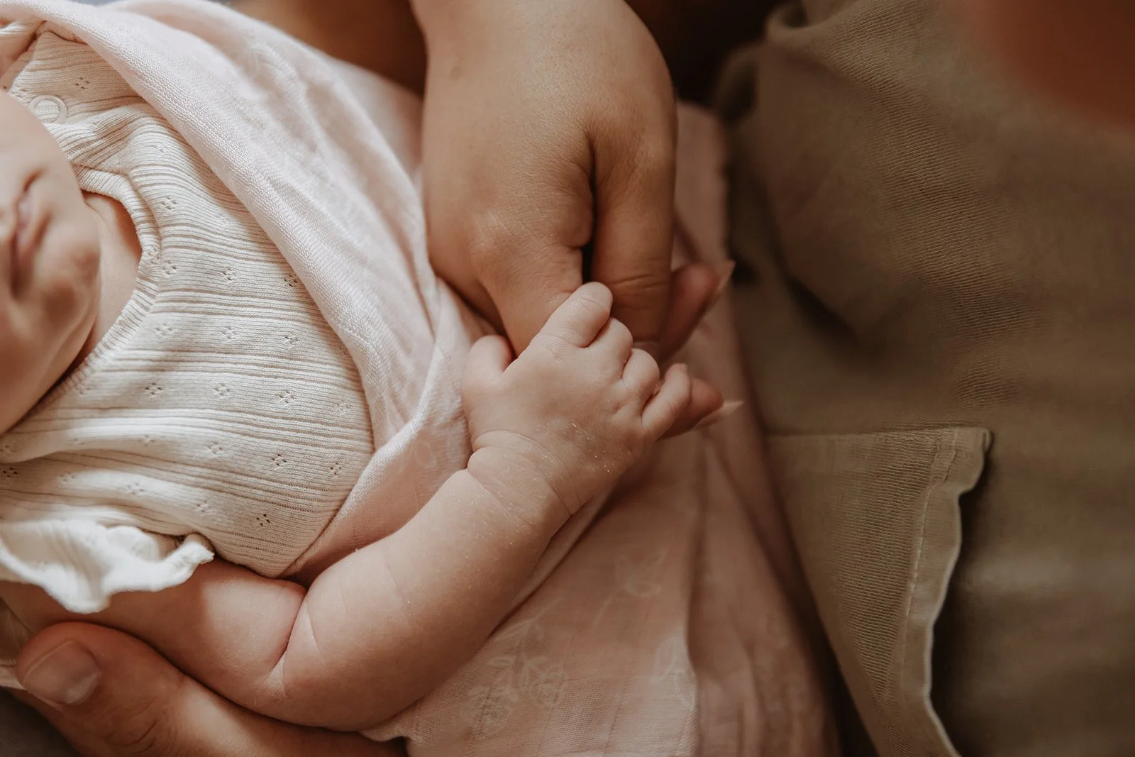 Kootenay newborn photography 