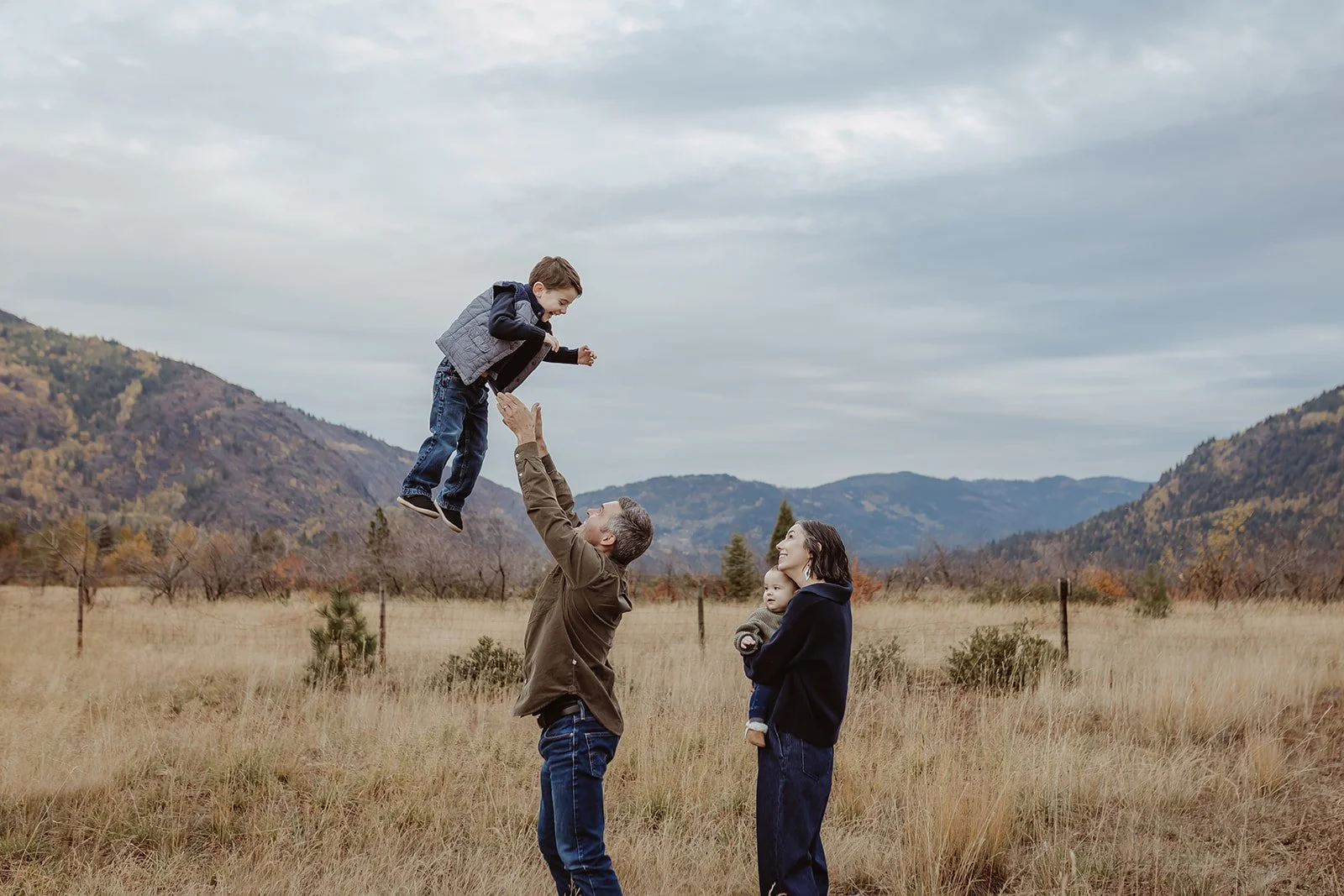 brothers_photographybylarissa-106_websize.jpg