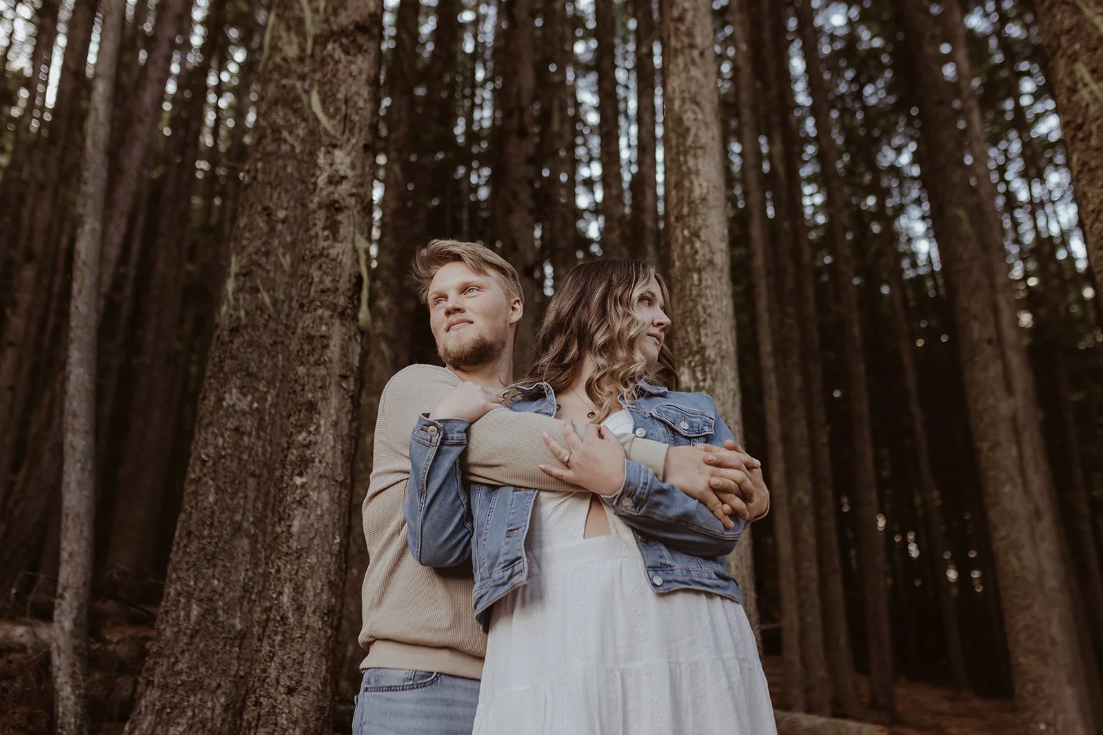 warm embraces with this engagement session at Cotton wood Lake, Nelson BC