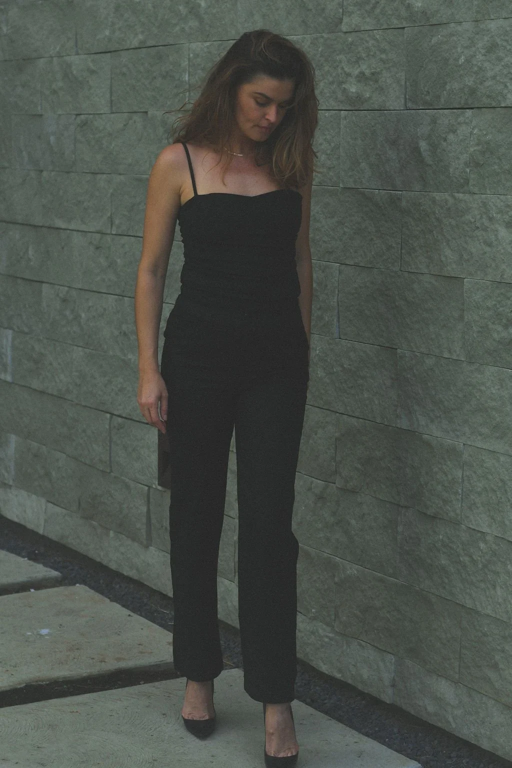 Black Linen tank and pants.jpg