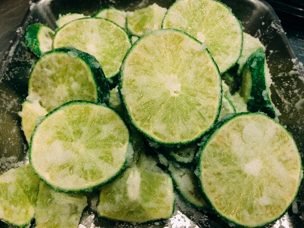 均勻的每一面都有鹽