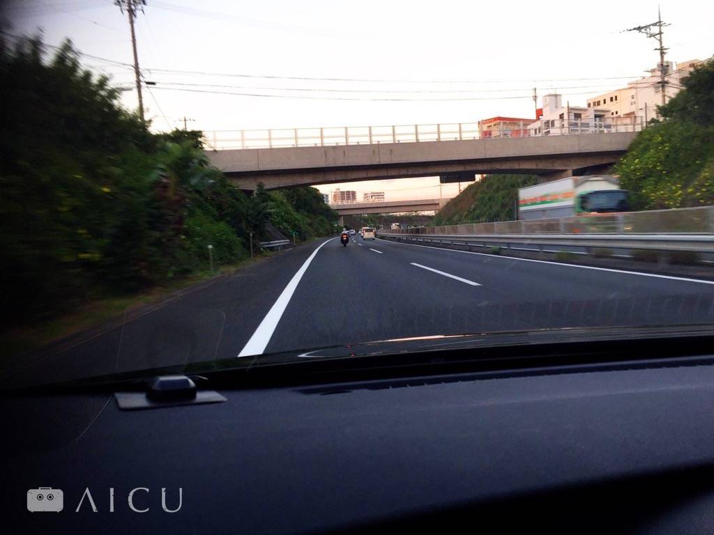 只要確實遵守交通規則,慢慢開不用急,就會發現台灣開車錯得多厲害。