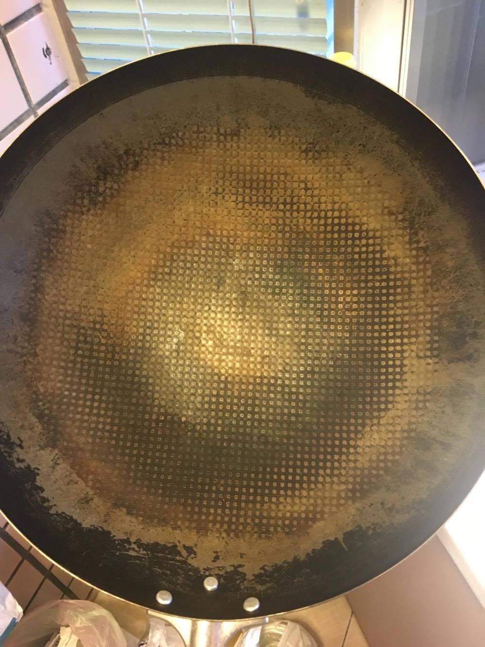 宛如銅鏡的神器鐵鍋.jpg