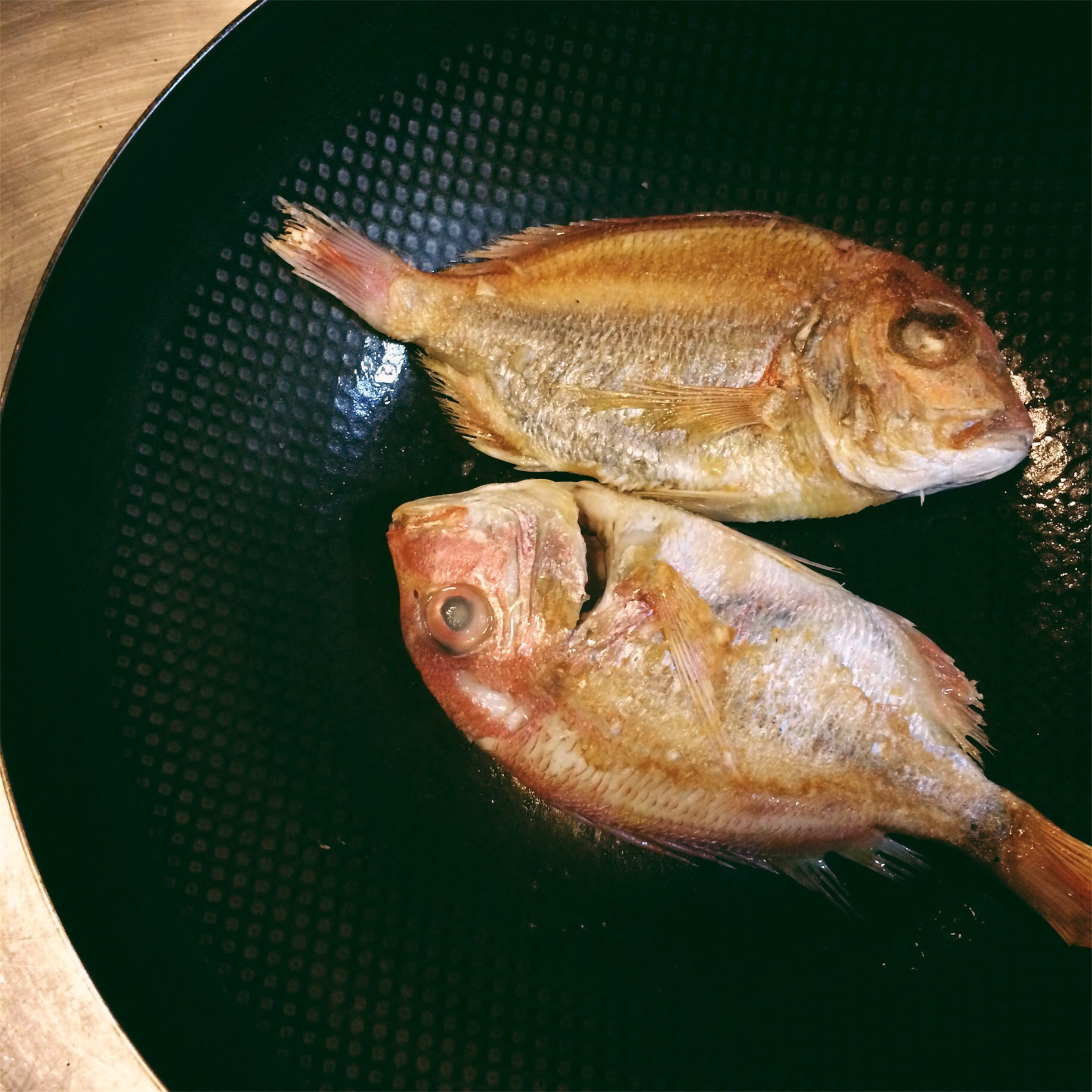 炒鍋煎魚.jpeg