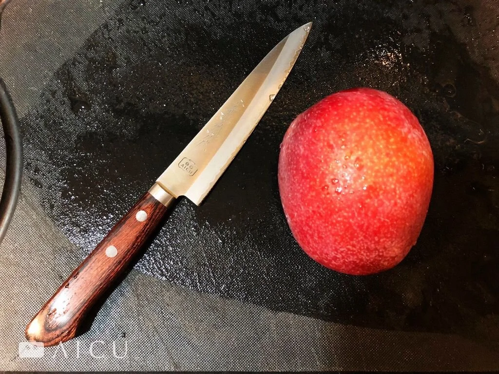 不鏽鋼萬用小刀絕對是切水果必備的好幫手